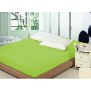 Svetlo zelené plachty na postele
