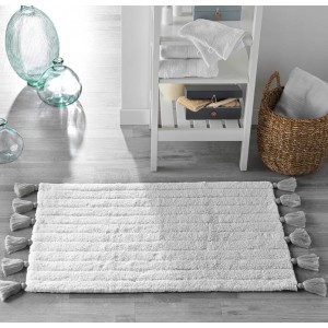 Elegantný jemný koberec v belej farbe so šedými strapcami 50x80cm