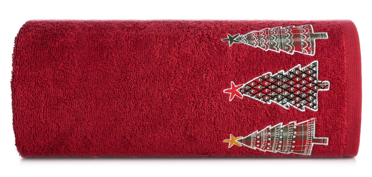 E-shop Bavlnený vianočný uterák červený so stromčekmi Šírka: 70 cm | Dĺžka: 140 cm