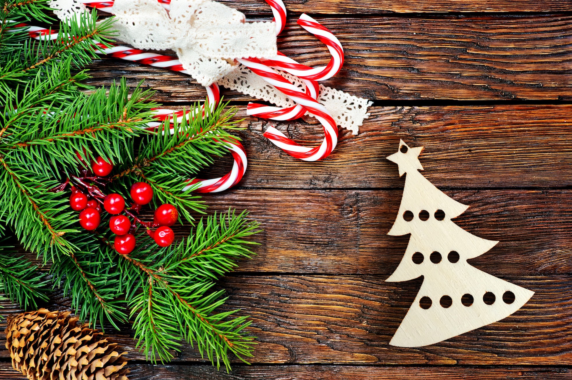 E-shop domtextilu.sk Vianočná ozdoba z dreva v tvare stromčeka 12242