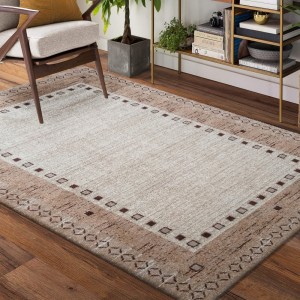 Kusový krémový koberec v rôznych veľkostiach