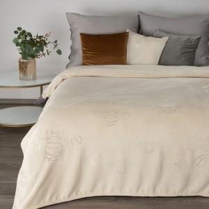 Krásna teplá deka v krémovej farbe so zlatým motívom včely 150 x 200 cm 